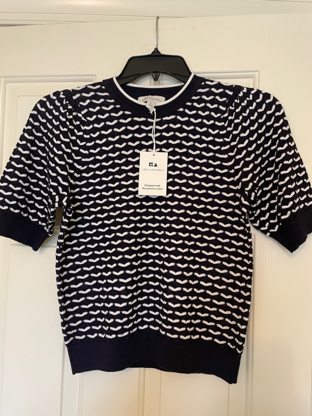 Free Assembly Navy & White Short Sleeve Knit Tee